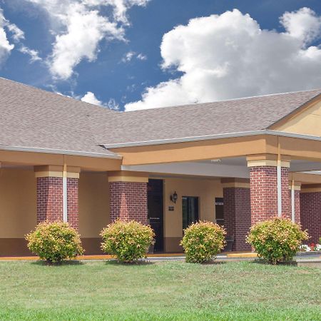 Days Inn By Wyndham Moulton Exterior photo